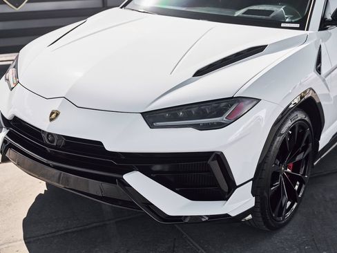 Used 2023 Lamborghini Urus S AWD/4WD image 6