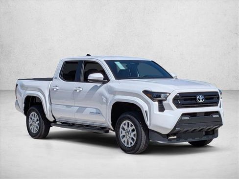 New 2025 Toyota Tacoma SR5 image 7