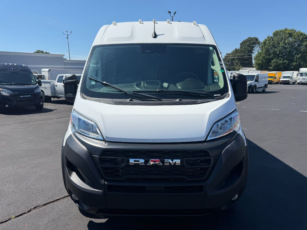 Used 2025 RAM ProMaster 3500 w/ Convenience Group FWD image 2