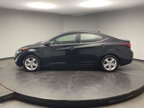 Used 2016 Hyundai Elantra Value Edition FWD image 4