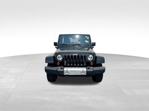 Used 2012 Jeep Wrangler Unlimited Sahara w/ Dual Top Group image 3