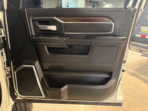 Used 2022 RAM 2500 Laramie image 5