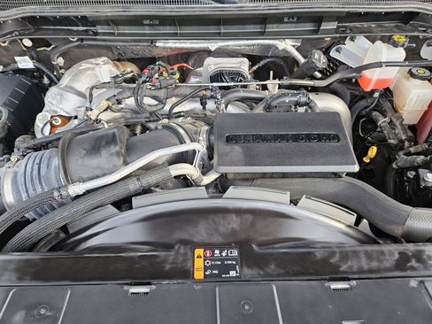 Used 2024 Chevrolet Silverado 3500 LTZ w/ LTZ Convenience Package AWD/4WD image 33