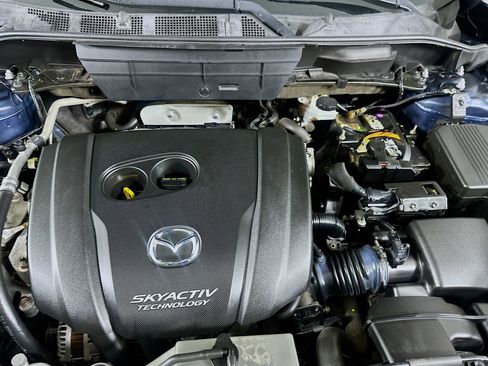 Used 2018 MAZDA CX-5 Touring w/ Preferred Equipment Package FWD image 34