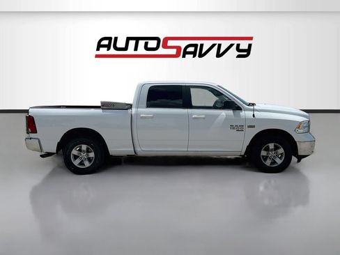 Used 2021 RAM 1500 Classic SLT RWD image 8