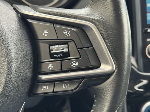 Used 2020 Subaru Forester Limited image 24