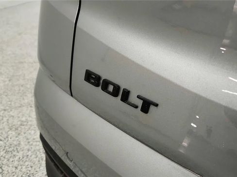New 2027 Chevrolet Bolt RS w/ Technology Package image 17