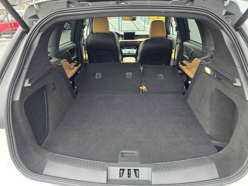 Used 2022 Lincoln Corsair Reserve w/ Elements Package image 33