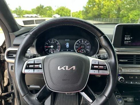 Used 2022 Kia Telluride SX w/ SX Prestige Package AWD/4WD image 14