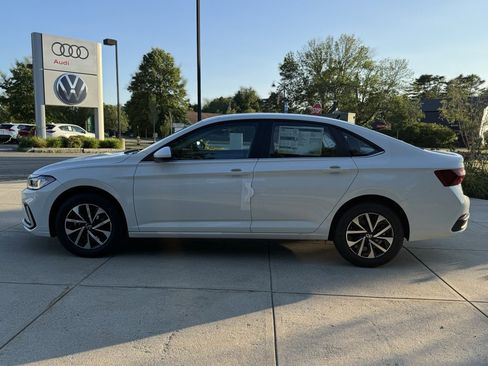 New 2025 Volkswagen Jetta S image 14
