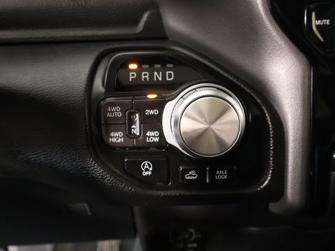 Used 2023 RAM 1500 Laramie AWD/4WD image 9