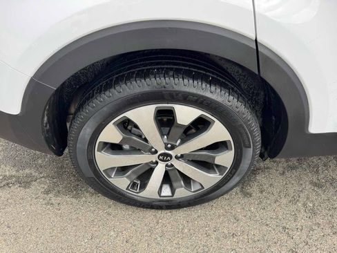 Used 2021 Kia Telluride S image 43