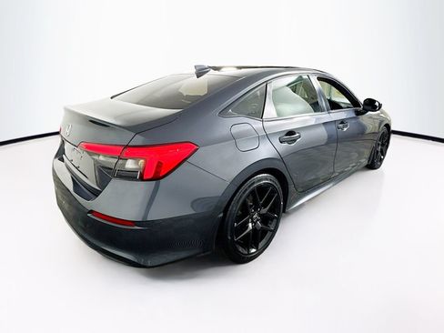 Used 2023 Honda Civic Sport image 10