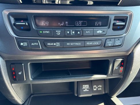 Used 2022 Honda Pilot Sport image 20