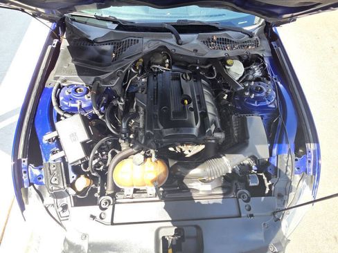 Used 2015 Ford Mustang Premium RWD image 27