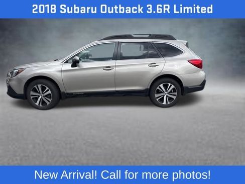 Used 2018 Subaru Outback 3.6R Limited AWD/4WD image 6
