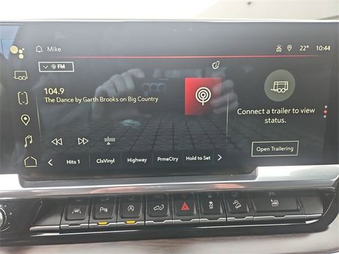 Used 2023 GMC Sierra 1500 SLT w/ SLT Premium Package image 13