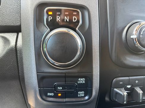 Used 2015 RAM 1500 Express image 41