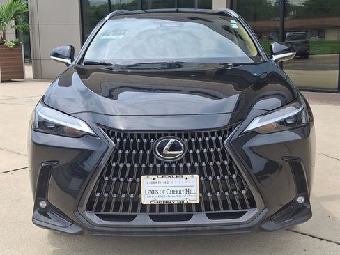 Certified 2025 Lexus NX 350 AWD w/ Accessory Package (2T) image 2