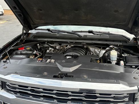 Used 2016 Chevrolet Silverado 1500 LTZ w/ LTZ Plus Package AWD/4WD image 35