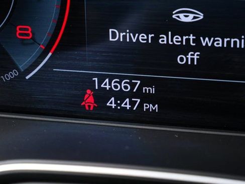 Used 2025 Audi Q5 2.0T Premium Plus w/ Premium Plus Package image 12