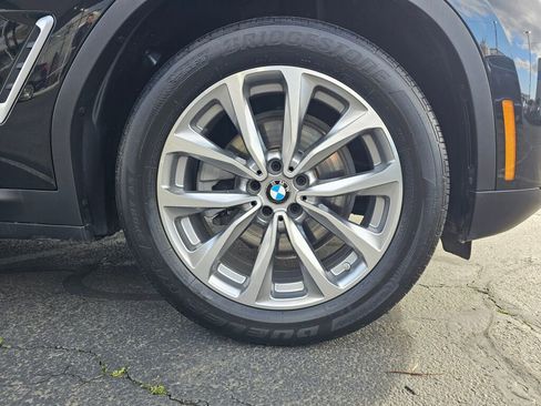 Used 2018 BMW X3 xDrive30i image 9