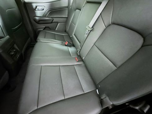 New 2025 GMC Canyon Elevation w/ Convenience Package image 21