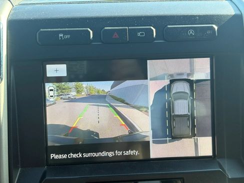 Used 2019 Ford F150 Lariat w/ Equipment Group 502A Luxury AWD/4WD image 14