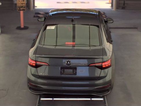 Used 2024 Volkswagen Jetta S FWD image 8