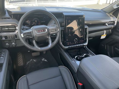 New 2026 GMC Yukon XL Elevation image 9