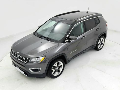 Used 2018 Jeep Compass Limited w/ Navigation Group FWD image 13