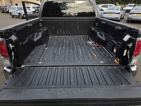 Used 2023 Toyota Tacoma TRD Off-Road image 24