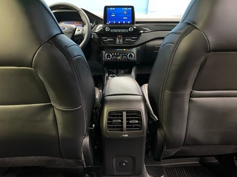 New 2026 Ford Escape ST-Line Select w/ Equipment Group 401A image 32