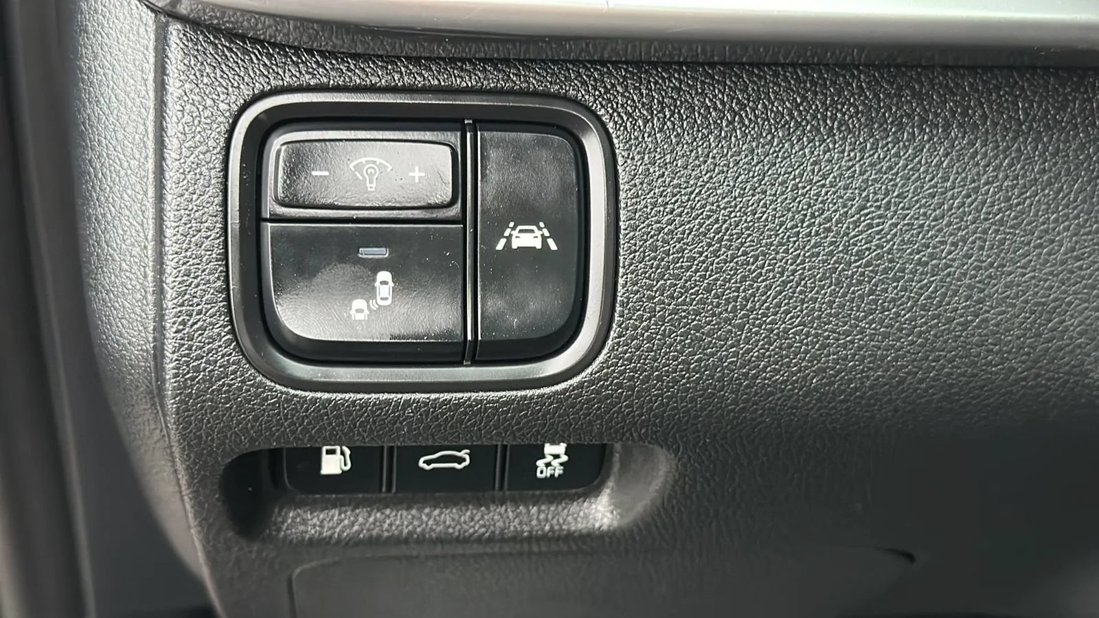 Used 2019 Kia Optima LX FWD image 22