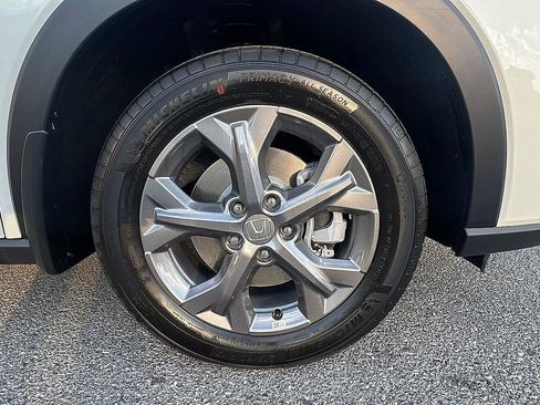 New 2027 Honda HR-V LX image 11