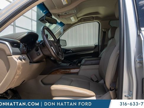 Used 2018 Chevrolet Tahoe Premier AWD/4WD image 3