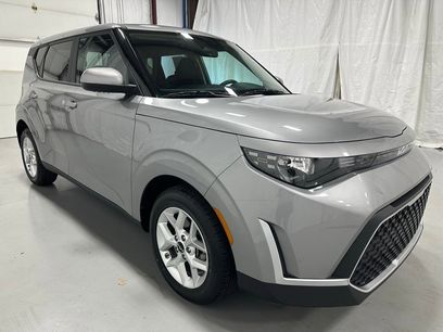 Used 2024 Kia Soul LX w/ Option Group 015