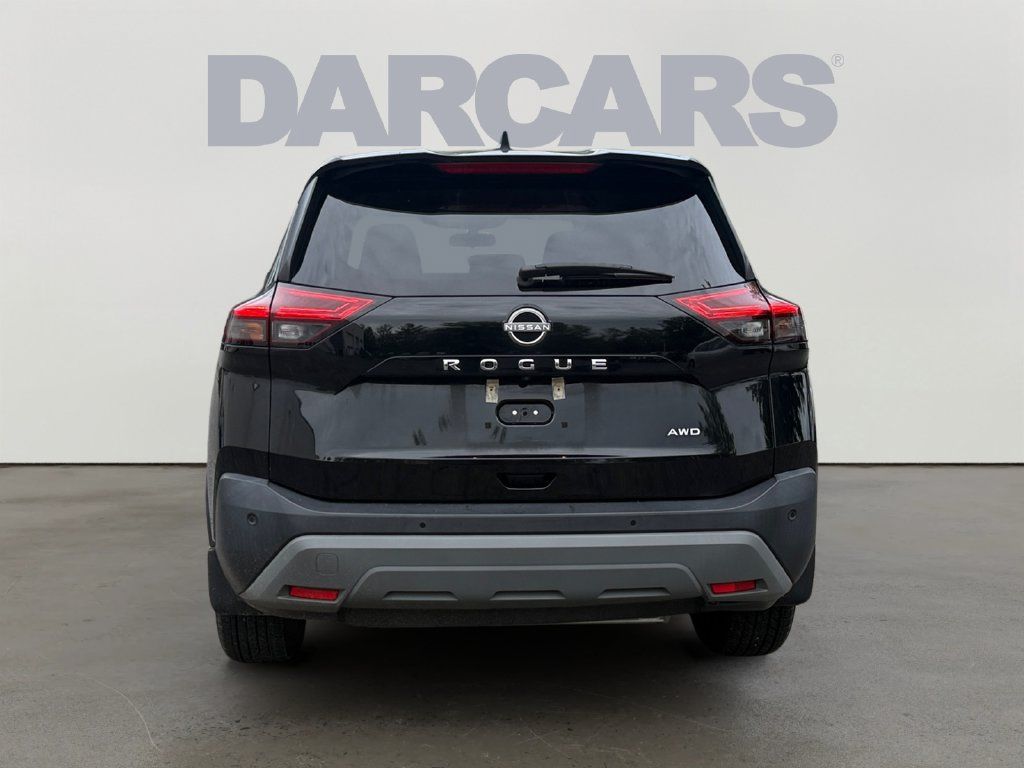 Used 2023 Nissan Rogue S AWD/4WD image 6