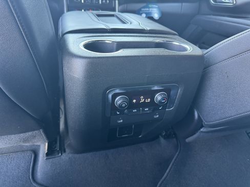 Used 2024 Chevrolet Tahoe LT w/ Luxury Package image 17