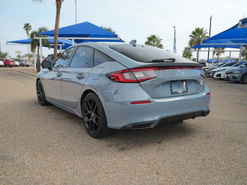 Used 2023 Honda Civic Sport image 9