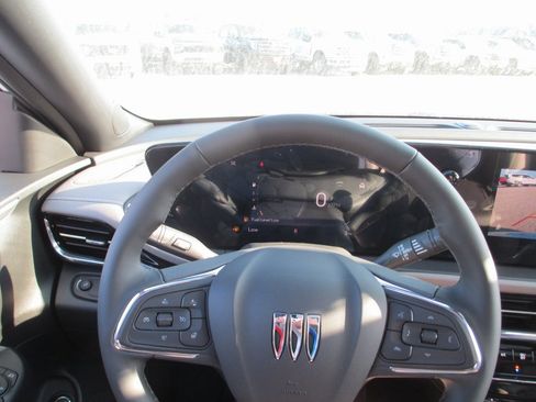 New 2026 Buick Envista Avenir image 19