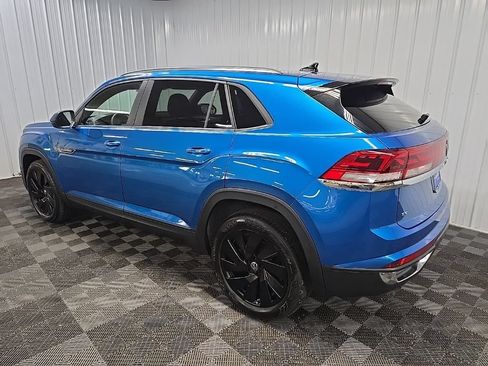 Used 2024 Volkswagen Atlas Cross Sport SE w/ Panoramic Sunroof Package AWD/4WD image 9
