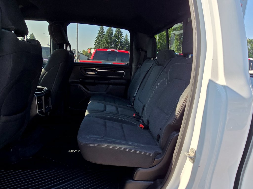 Used 2019 RAM 1500 Big Horn AWD/4WD image 12