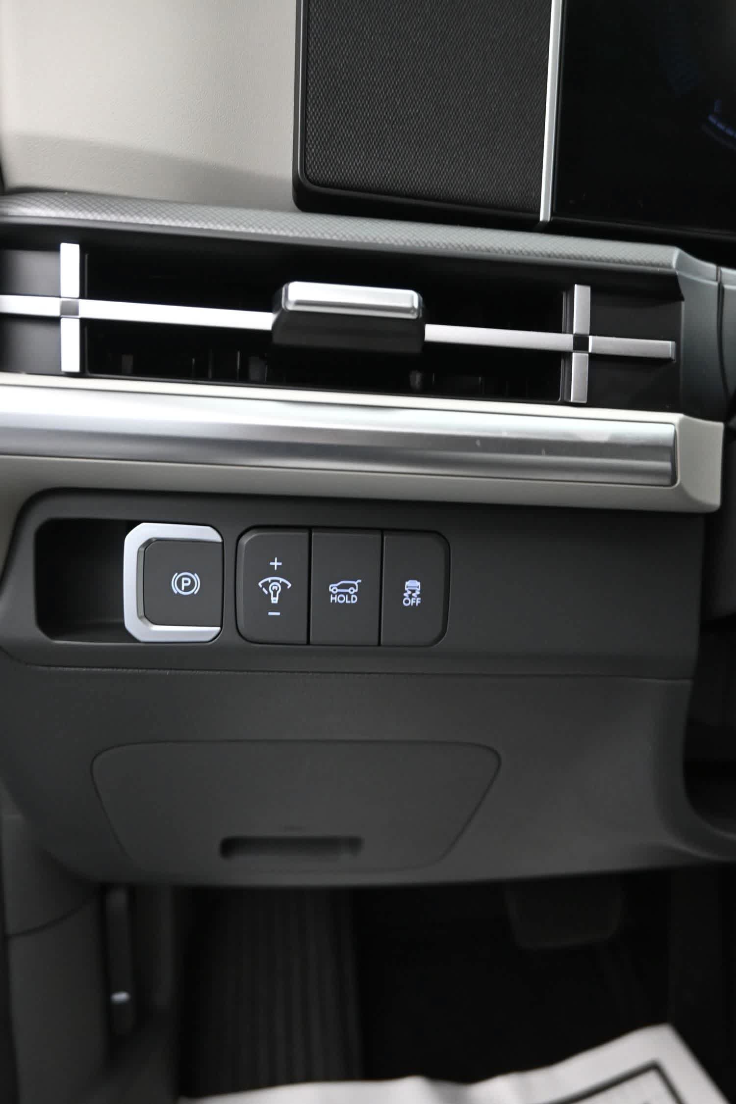 Certified 2026 Hyundai Santa Fe SE FWD image 27