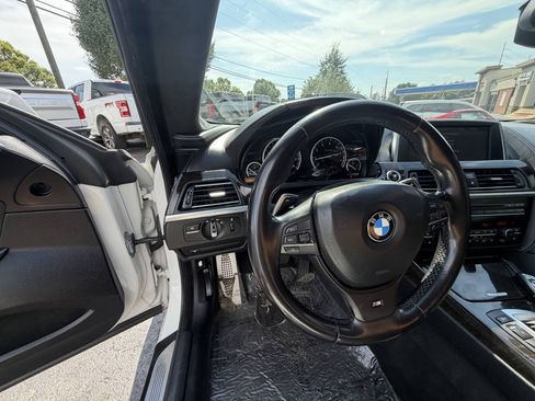Used 2013 BMW 650i Coupe RWD image 10