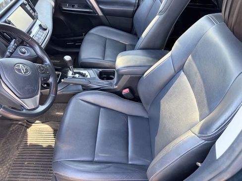 Used 2018 Toyota RAV4 Limited w/ All Weather Liner Package image 8