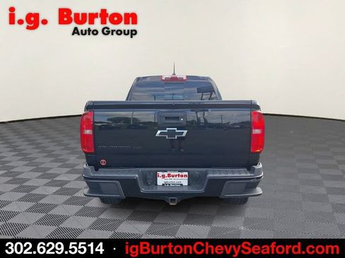 Used 2017 Chevrolet Colorado Z71 AWD/4WD image 5