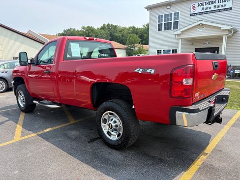 Used 2013 Chevrolet Silverado 2500 W/T w/ Snow Plow Prep Package AWD/4WD image 8