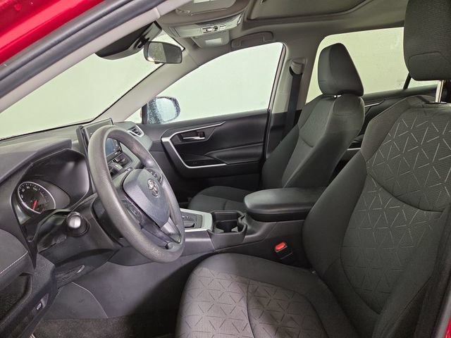 Used 2020 Toyota RAV4 XLE w/ Convenience Package AWD/4WD image 13