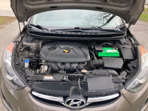 Used 2013 Hyundai Elantra GLS image 14